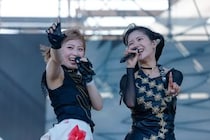 【ライブレポート】アンジュルム、夏フェスの追い風を味方に WING STAGEを祝祭空間へ＜LuckyFes’26＞