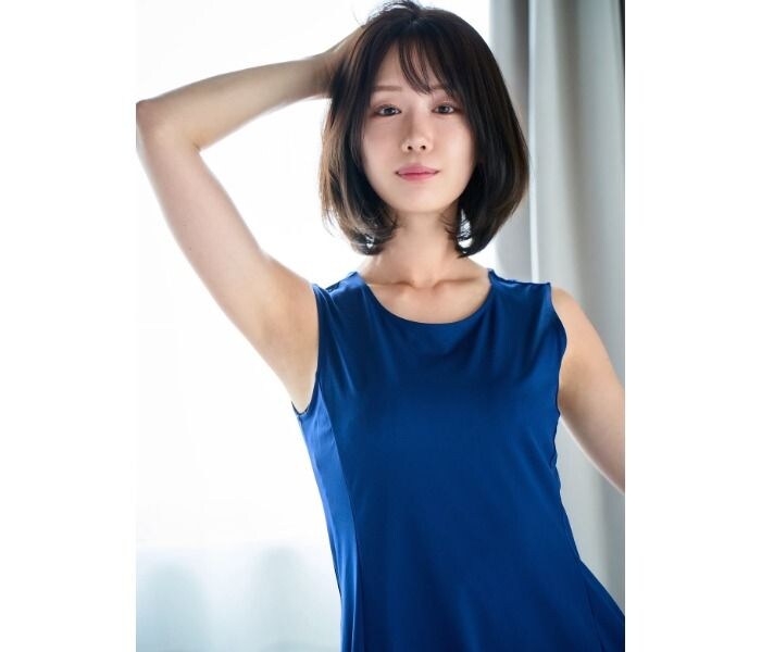 あらた唯、圧倒的清楚！ブルーのドレスが似合いすぎる！