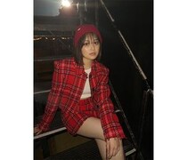 あやみん TGCで『美脚』披露！！！