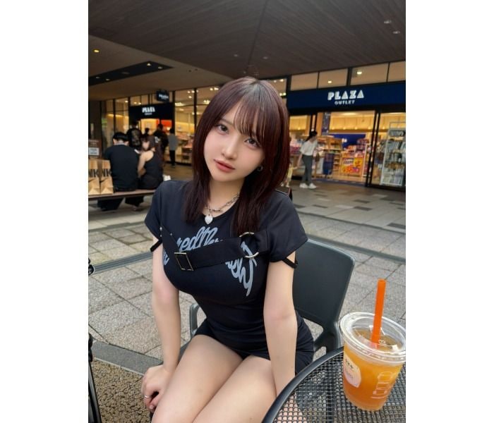五木ゆうり、ミニ丈ワンピ姿が話題！反響の大きさに本人も驚き