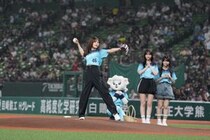 乃木坂46・柴田柚菜、セレモニアルピッチでノーバウンド投球！「100点満点です」