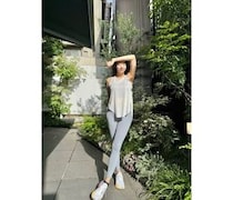 穂川果音、美スタイルきわだつウェア姿での全身ショット！！