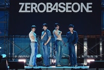 【オフィシャルレポート】ZEROBASEONE、Omoinotake藤井怜央と一夜限りのスペシャルコラボが実現！新宿・歌舞伎町シネシティ広場のフリーライブで約4000人超えのファンが熱狂