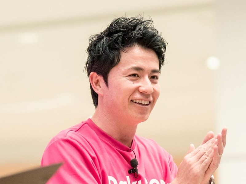 藤森慎吾、我が子のスマホデビューを見据え、親子で決めたいルールを初公開!