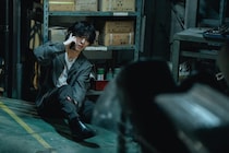 山田涼介主演『一次元の挿し木』第4話　悠が謎の男・牛尾と対峙　“ログゼロ”の正体に迫る