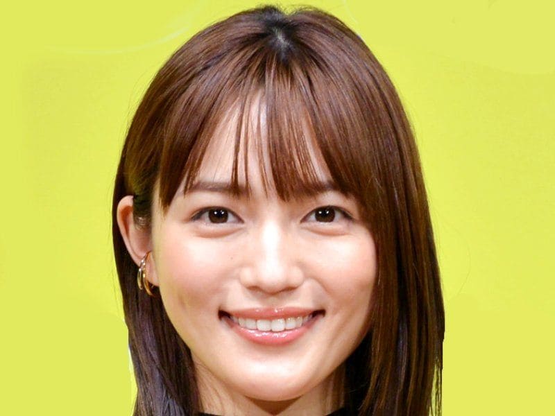 川口春奈、サッカー日本代表・板倉滉との結婚を発表　第1子妊娠も報告