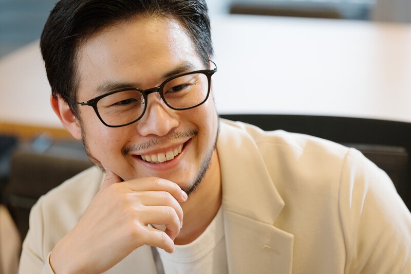 【40代メンズ向け】おしゃれに見えるメガネの選び方!おすすめフレームの紹介も