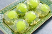 買いやすい今こそ作りたい♪キラキラかわいい「シャインマスカットゼリー」レシピ2選