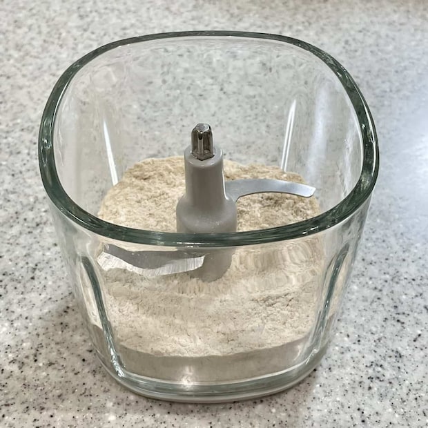 「全粒粉の薄焼きクッキー」レシピ