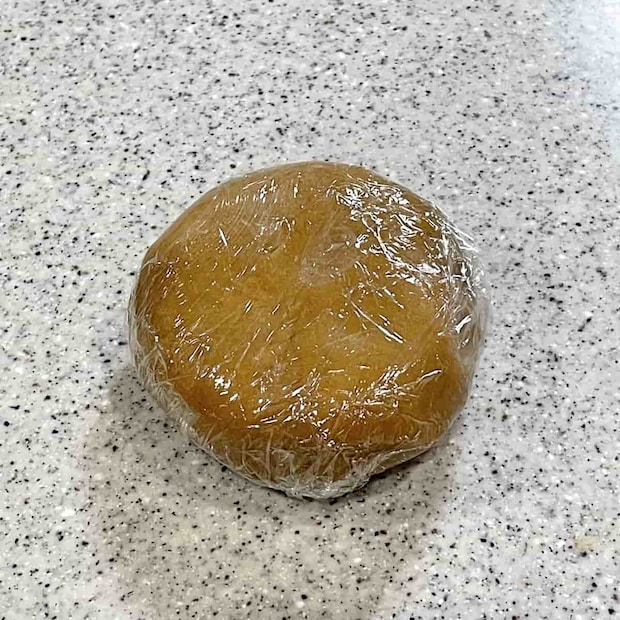 「全粒粉の薄焼きクッキー」レシピ