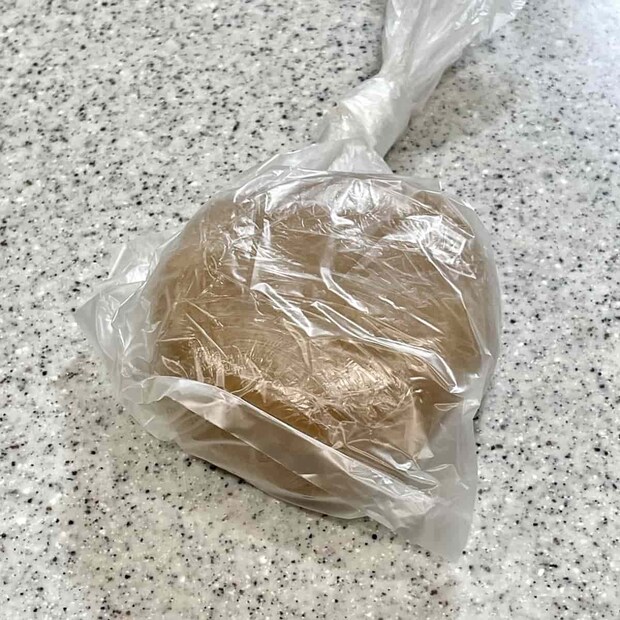 「全粒粉の薄焼きクッキー」レシピ