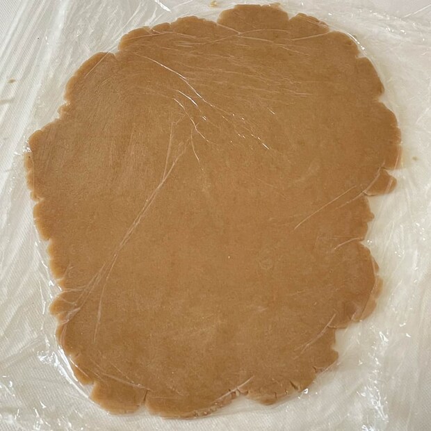 「全粒粉の薄焼きクッキー」レシピ