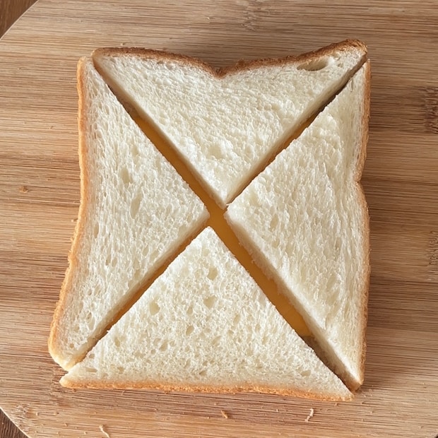 カリカリやみつきハムチーズサンド