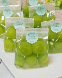 つるんとなめらか♪材料3つで作れる「シャインマスカットゼリー」【プレゼントにもおすすめ】