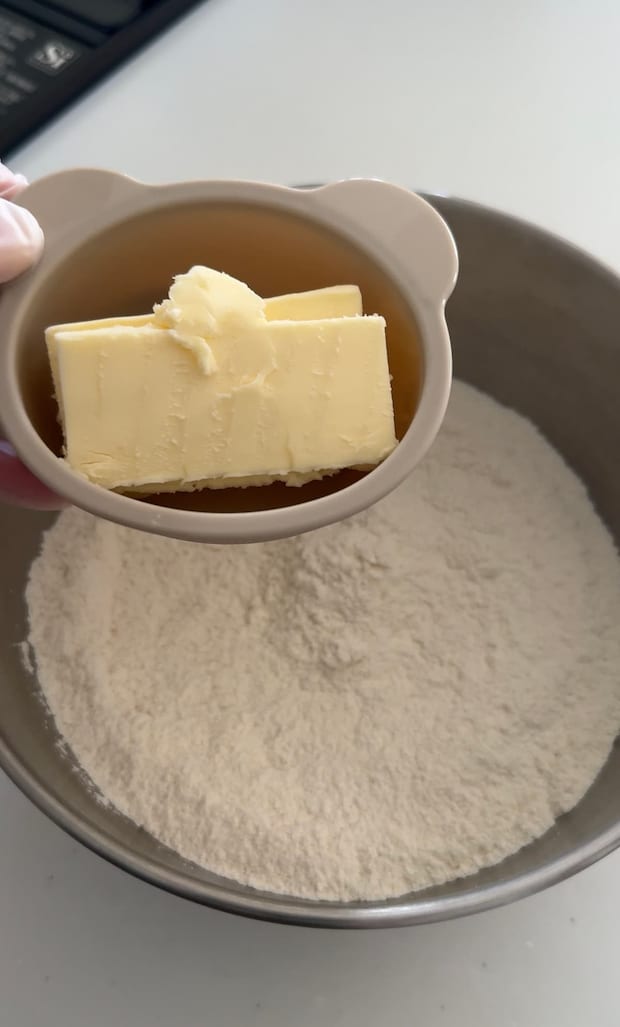 チョコチップスコーン