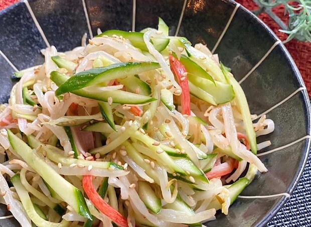 火を使わずにラクうま♪「もやし×きゅうり」のレンチンおかず