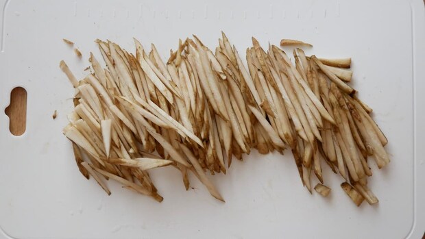 ごぼうサラダ工程1