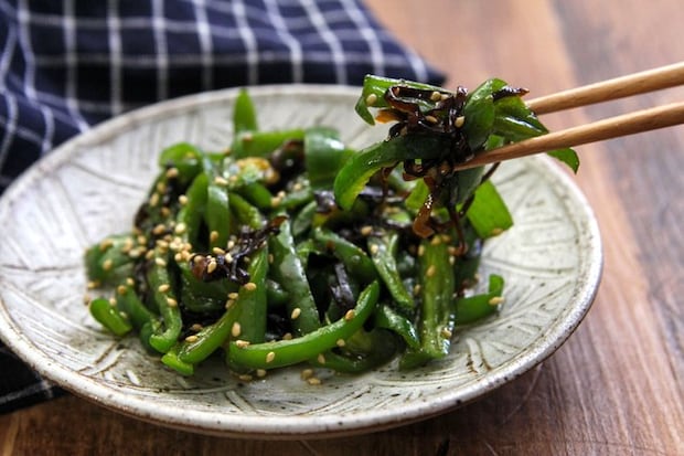 コクとほろ苦さが◎「ピーマン×オイスターソース」のおかず