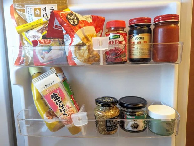 ダイソー ドアポケット用仕切り２Ｐ 使用例（冷蔵庫）