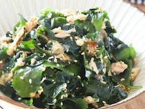 乾燥わかめでお手軽に♪「わかめ×ごま油」のやみつきおかず