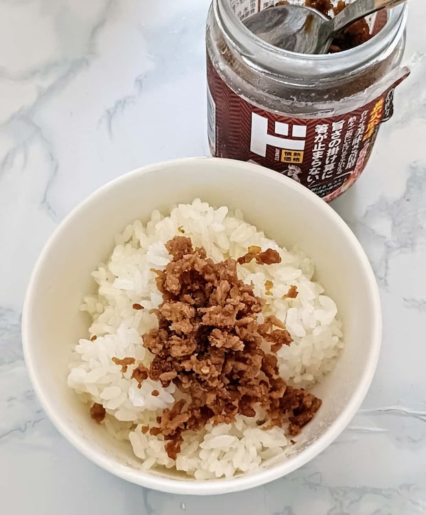 ドンキ「炭火焼き風鶏そぼろ」