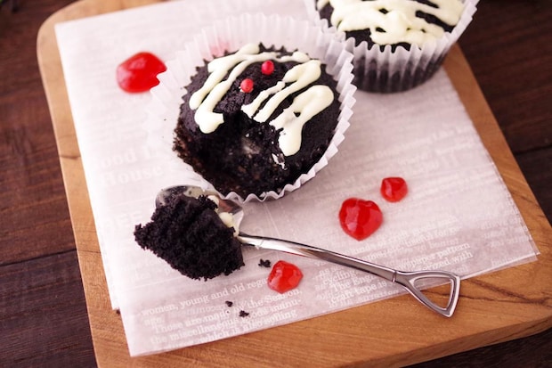 ホットケーキミックスで簡単「ハロウィンミイラのケーキ」レシピ