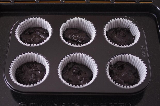 ホットケーキミックスで簡単「ハロウィンミイラのケーキ」レシピ