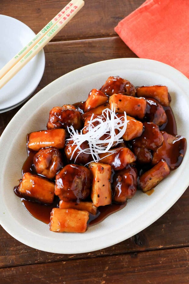 豚こま団子と長芋の黒酢あん