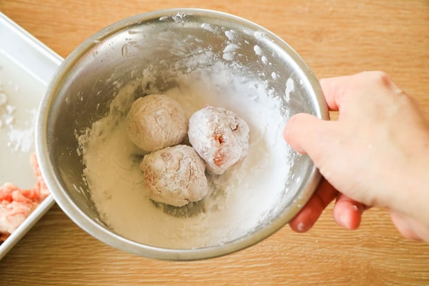 豚こま団子と長芋の黒酢あん