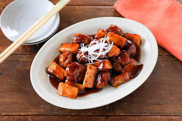 豚こま団子と長芋の黒酢あん