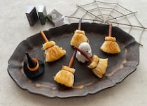 材料3つ！ハロウィンにぴったり「魔法使いのほうき」の作り方