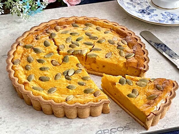 「パンプキンチーズケーキのクッキータルト」レシピ