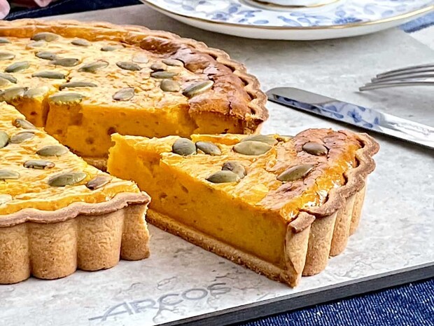 「パンプキンチーズケーキのクッキータルト」レシピ