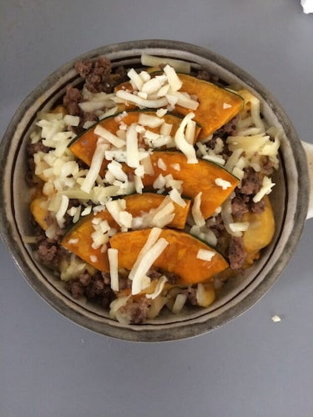 山本ゆりさんの「かぼちゃとひき肉のマカロニグラタン」レシピ