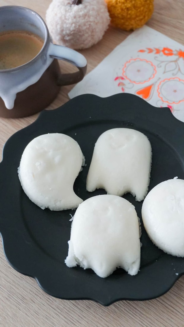 おばけ蒸しパン