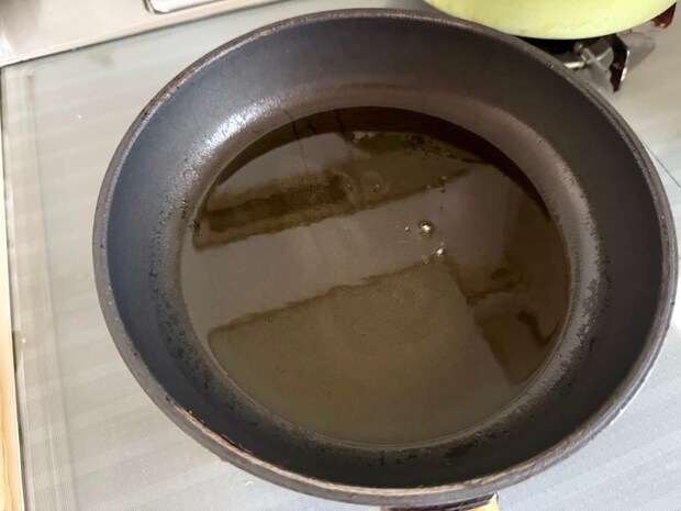 フライパンは十分に熱して