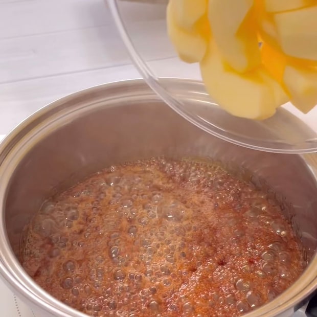 タルトタタン風ケーキ2