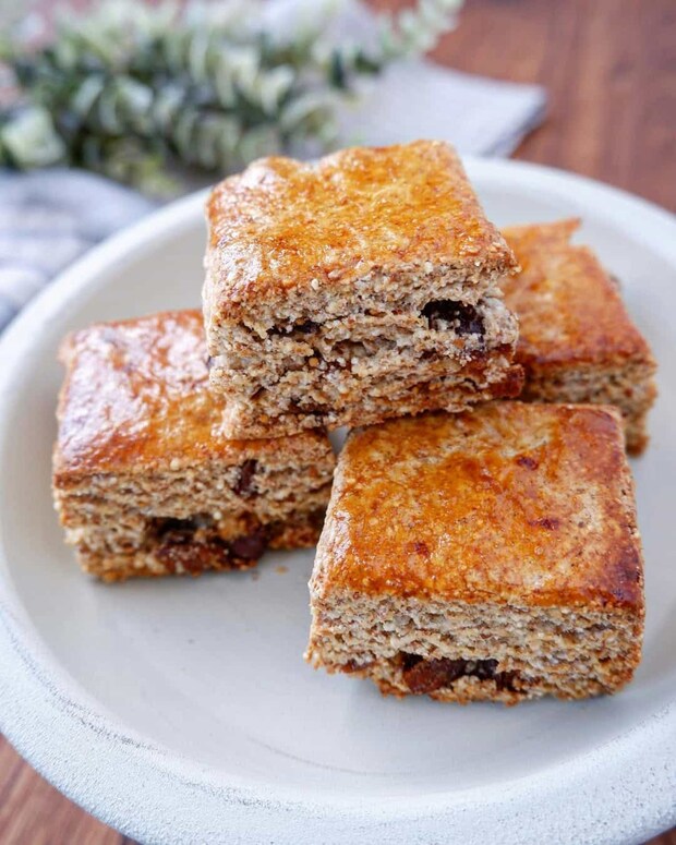 ザクザク食感がたまらない！お菓子研究家Yuriさんの「全粒粉スコーン」4選【バター不使用】