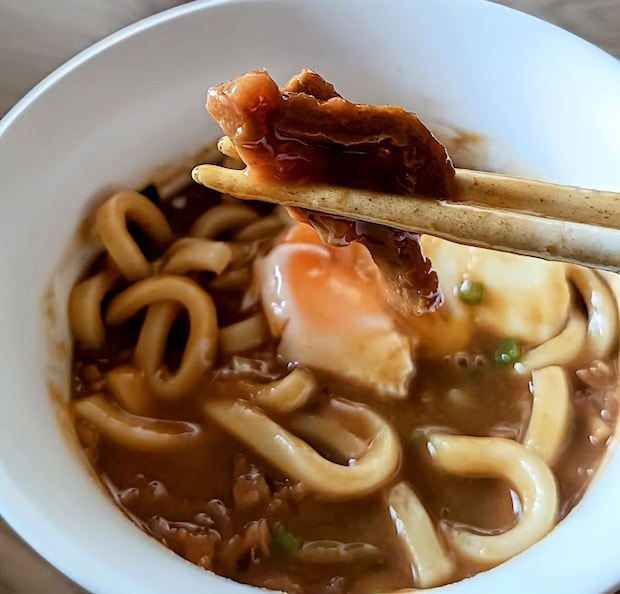 リピ確定！無印良品「麺にかける 牛すじカレースープ」がとろとろスープで絶品♪