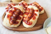 大人も子どもも大満足！ボリューム満点「簡単ウインナーパン」