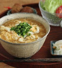あつあつとろとろ♪体が芯から温まる「あんかけうどん」