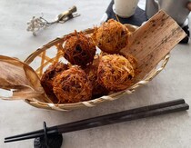 そうめんが衣に変身！カリッと香ばしい「いがぐりコロッケ」のレシピ