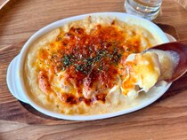 小麦粉がなくてもとろっと♪寒い日に食べたい「ほっこりさつまいもグラタン」