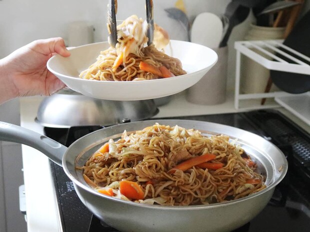 見える蓋付 お手入れしやすいステンレス 蒸し器 「フライパン用24～26cm」