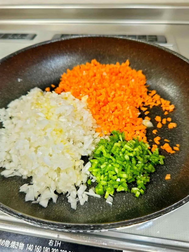 「野菜たっぷりキーマカレー」レシピ