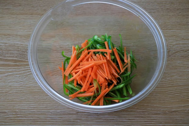 やみつきピーマンとハムの和え物