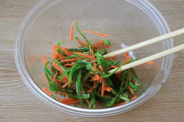 やみつきピーマンとハムの和え物