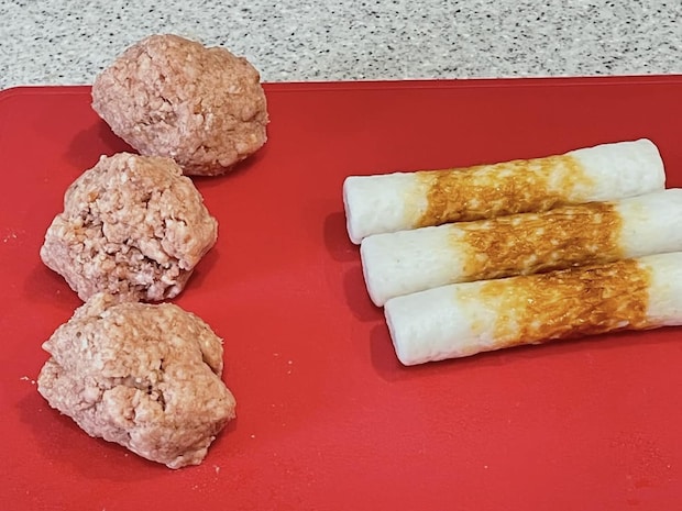 「ちくわチーズのひき肉巻」レシピ