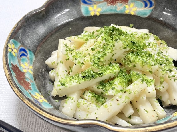 10分で完成!シャキシャキ食感がクセになる「長芋のガーリックめんつゆ炒め」