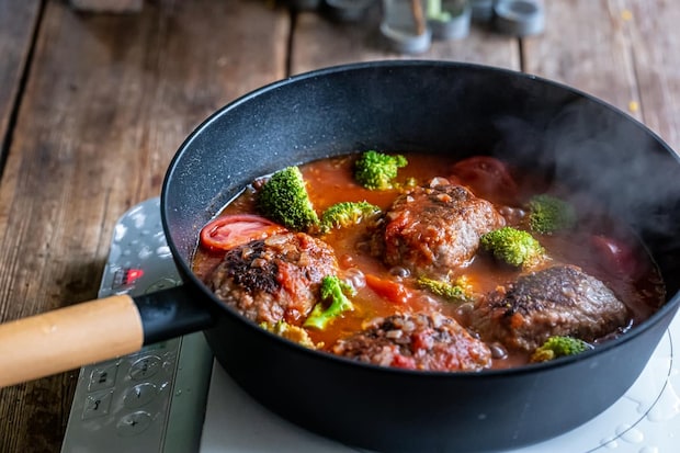 結局こればかり使っちゃう!「1台3役」の万能マルチパンが手放せない